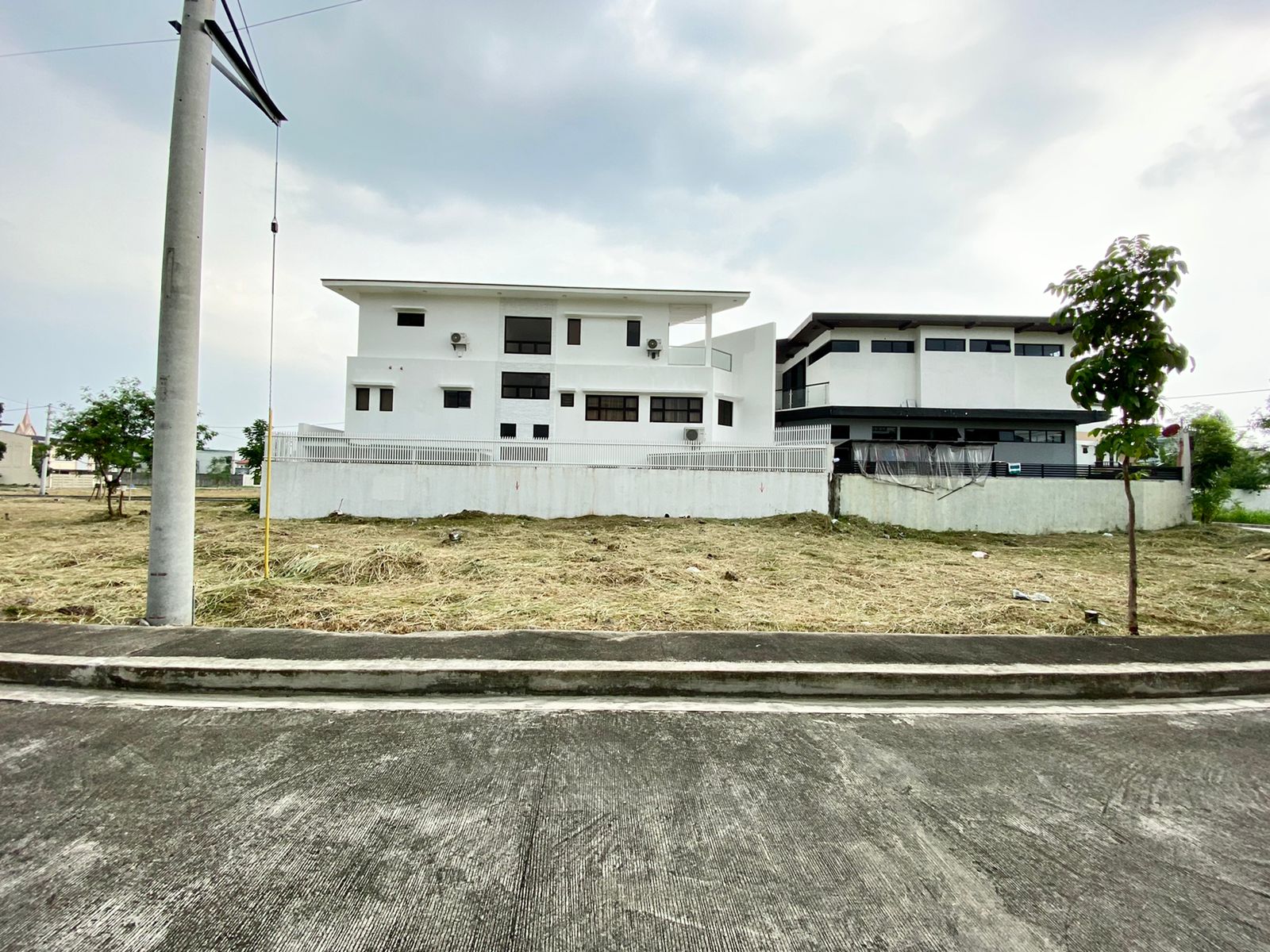 FOR SALE Residential Lot in Trevi Executive Village Everbright Real