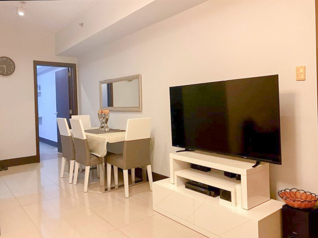 Greenbelt Excelsior One Bedroom 1BR Condo Unit For Rent/Sale