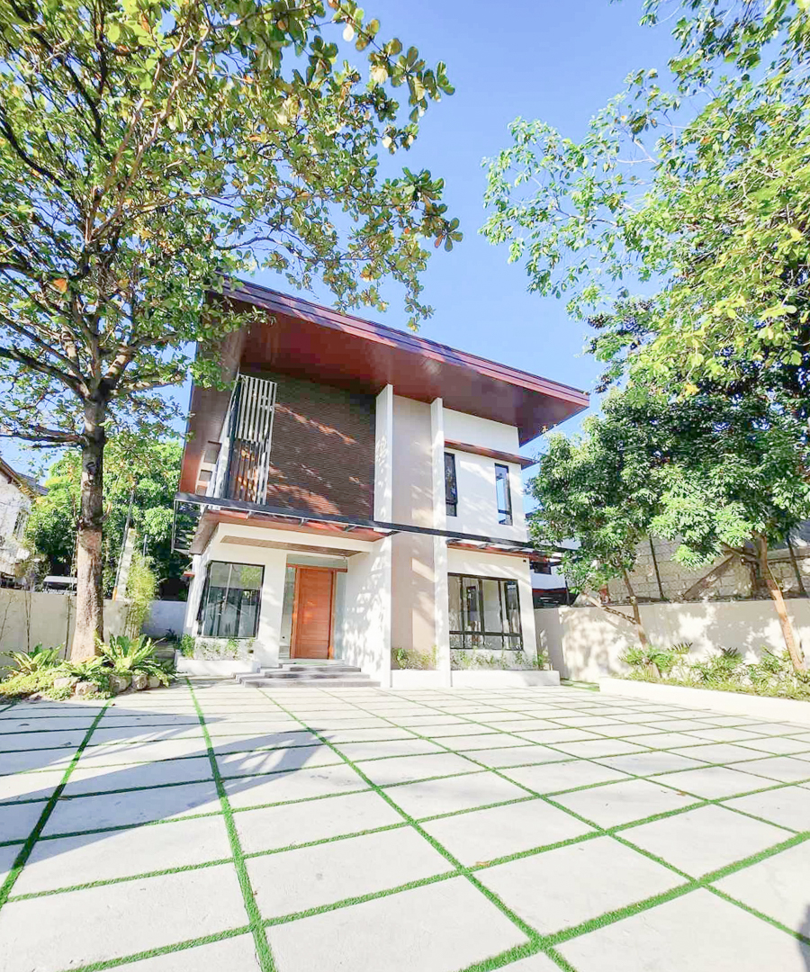 Legacy East Subdivision Four Bedroom 4BR Condo Unit For Sale